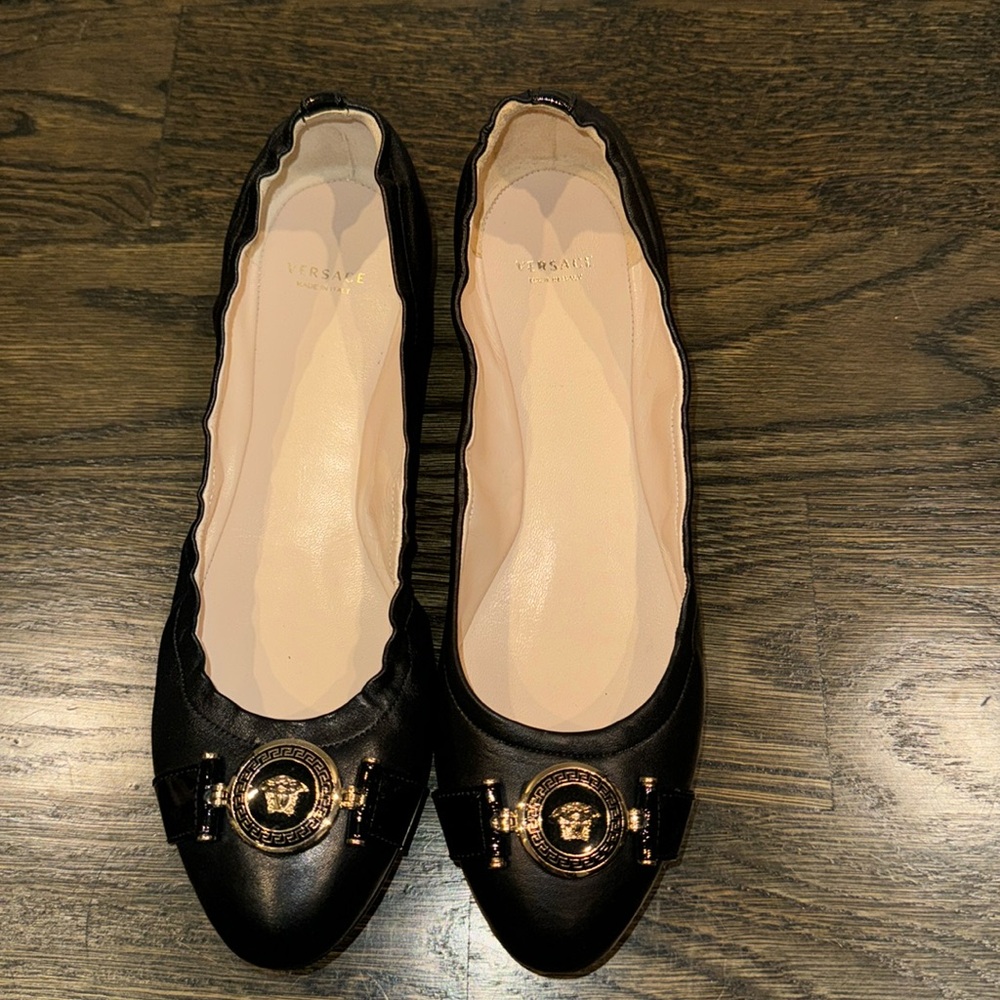 Versace Medusa Insignia leather Ballet Flat 39.5